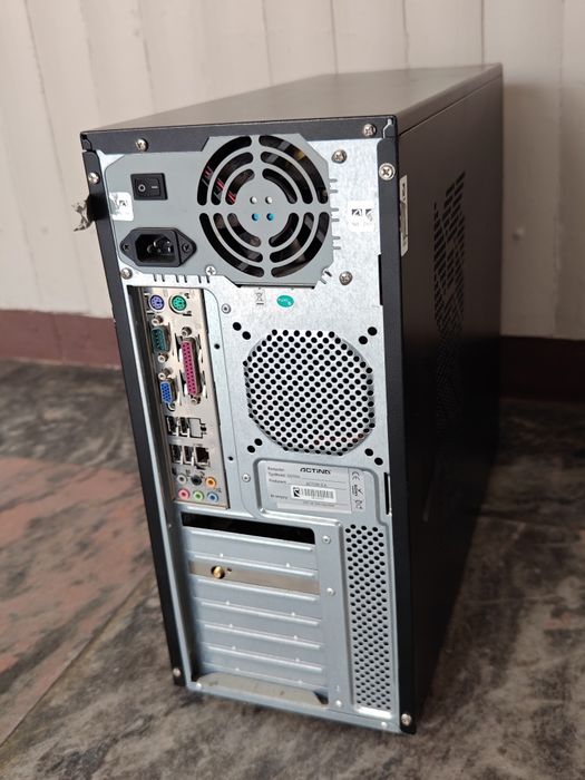 Sprawny Komputer Actina C2D E4500 2x2.2 GHz 1GB RAM, bez dysku