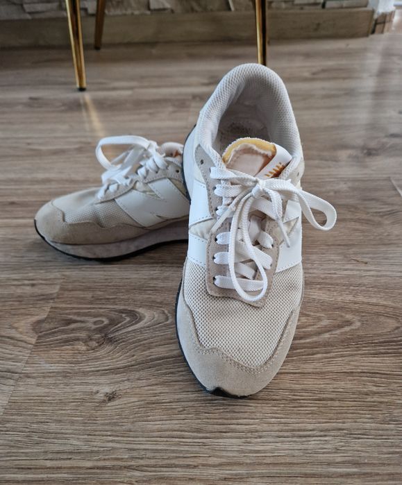 Buty sneakersy New Balance 237 WS237FC beżowy rozmiar 36,5