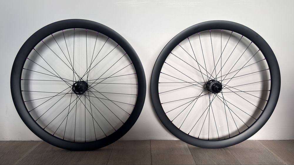 Nowe Koła karbonowe Gravel idealne do bikepacking |  kaseta: HG/ MS/SRAM | Center Lock | 32 szprychy | 40mm stozek | 25 mm inside