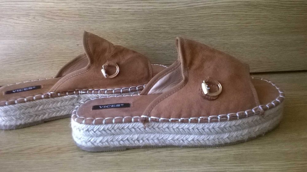 Klapki damskie 36 ' Vices'