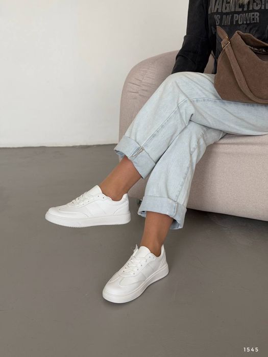 Кеди жіночі білі