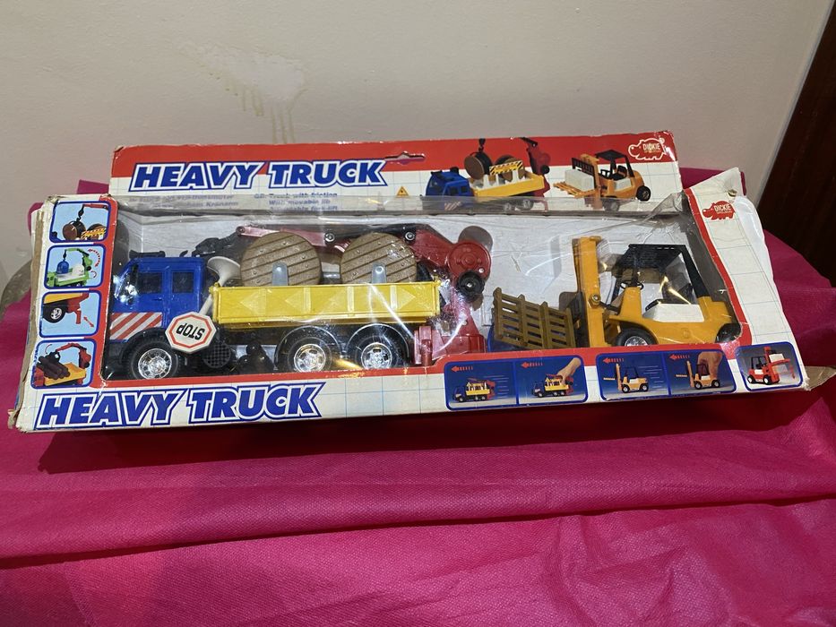 Camião e trator criança