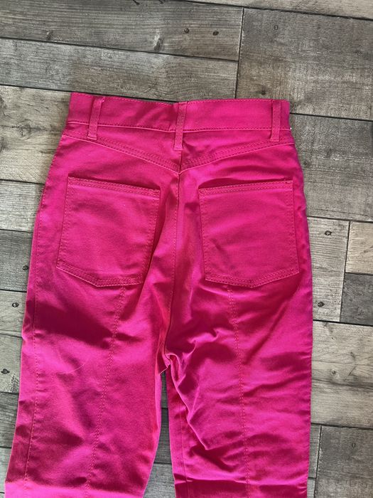 Spodnie rozowe zara wysoki stan