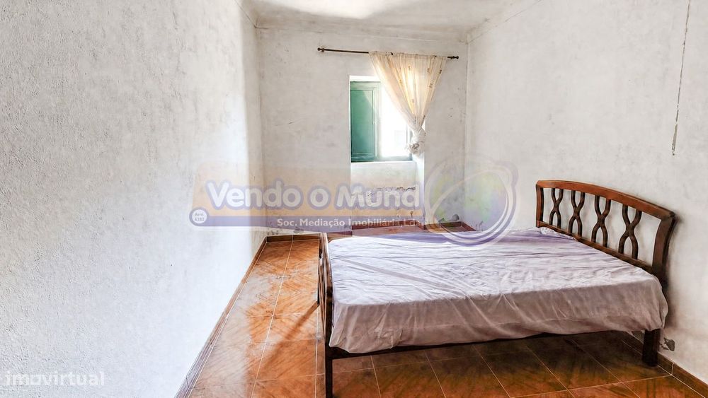 Moradia T1 em Mora (MOR103)