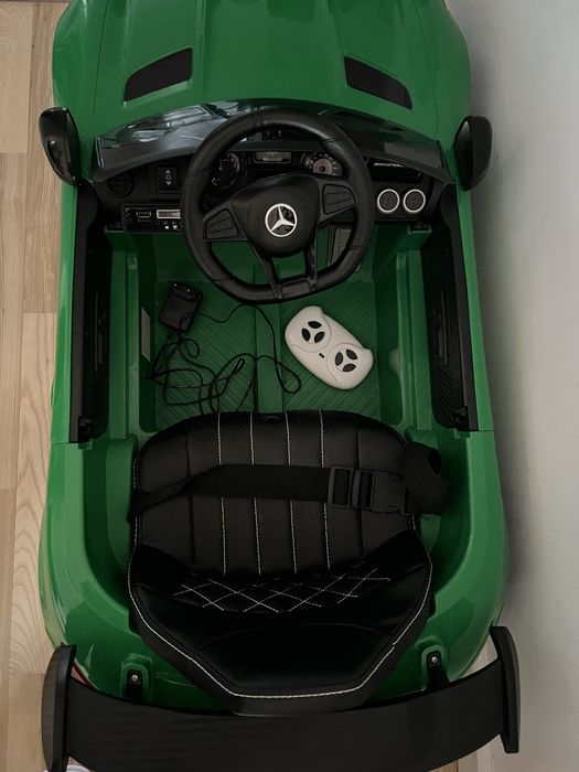 Mercedes Dziecięcy pojazd na akumulator