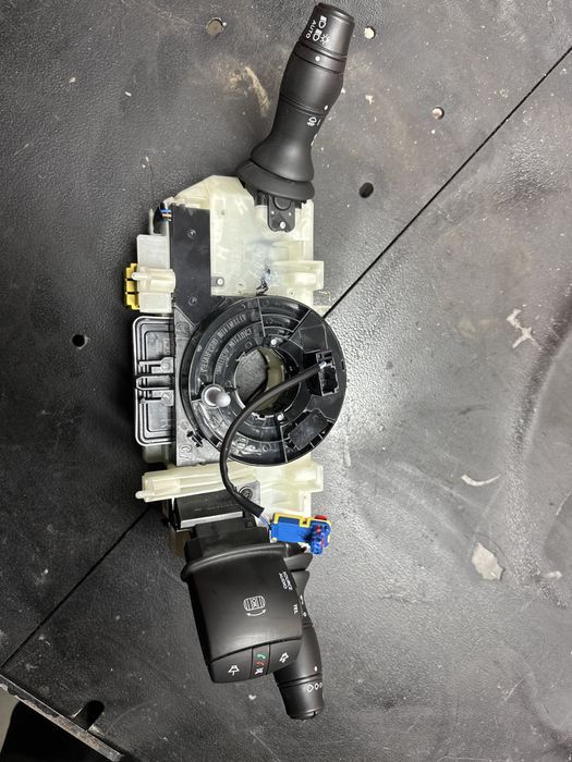 Pająk przełacznik taśma Renault Master 4 Multifunkcja 2021r Jak Nowa