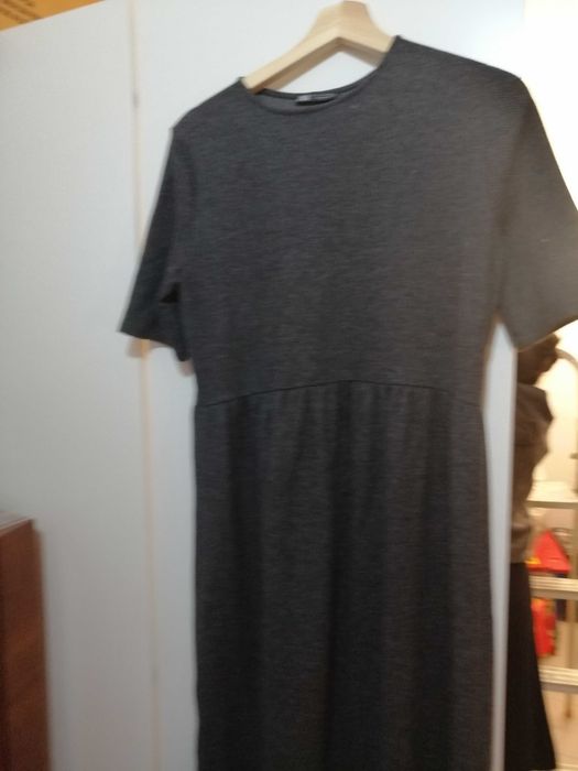 Vestido cinza mesclado da zara novo