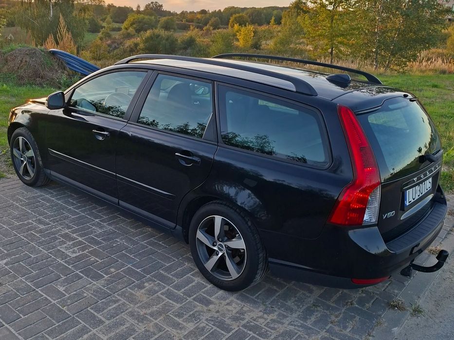 Volvo V50