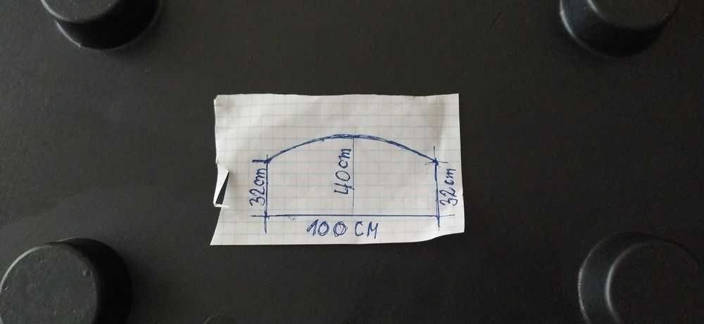 Podstawką pod akwarium 100 cm. Owal