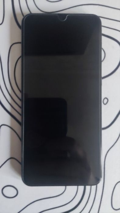 Продам Samsung Galaxy A50 4/64 GB в хорошем состоянии