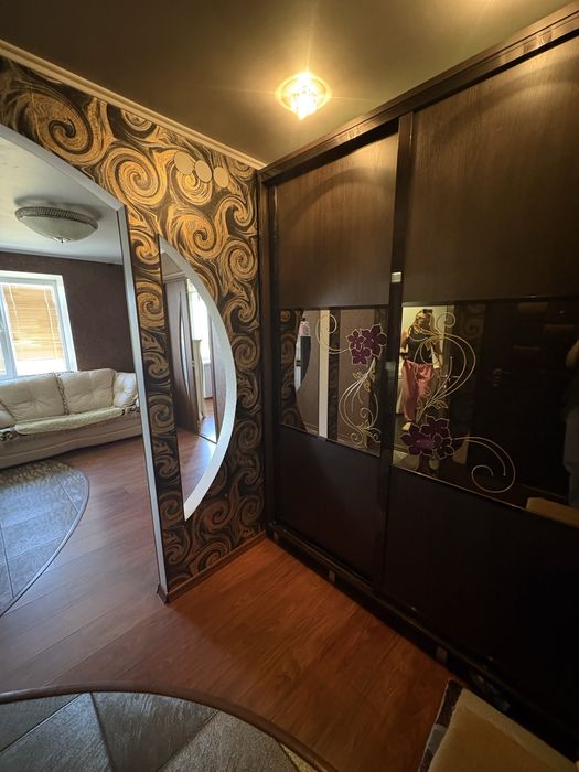 Продаж 2-х кім квартири 4/5 ПТЗ/ Космонавтів