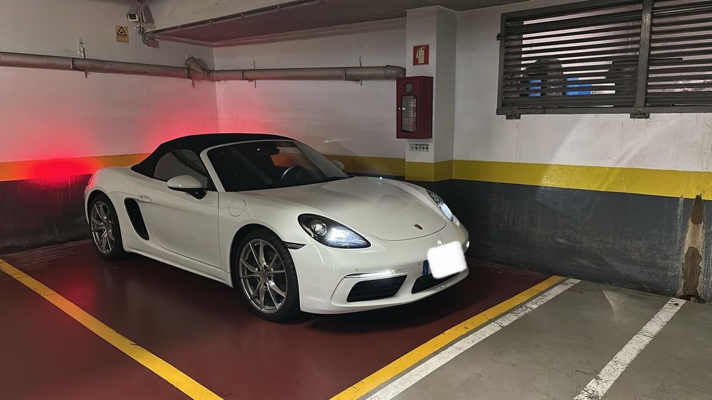 Porsche 718 foto 3