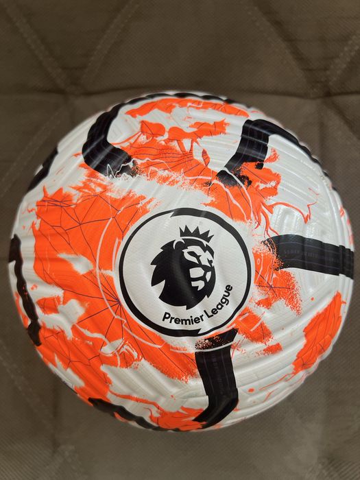 Футбольний м'яч Nike