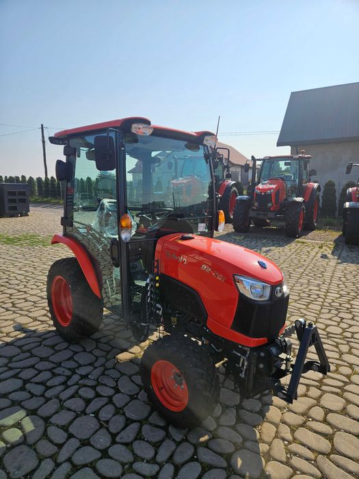 Ciągnik KUBOTA B2-261 B 2261 HST RATY 0%