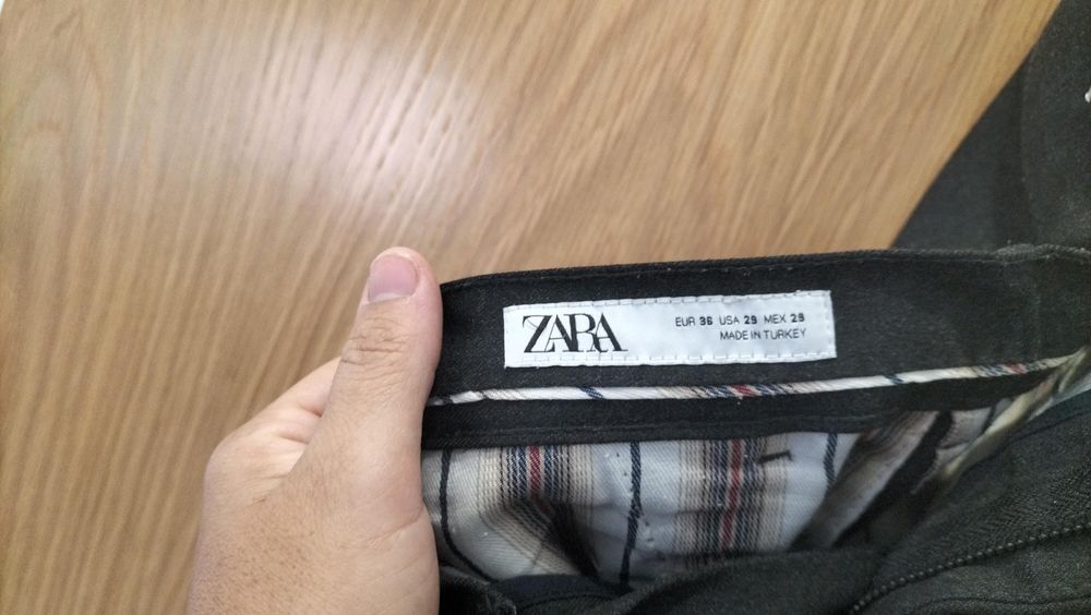 Calças Homem da marca Zara
