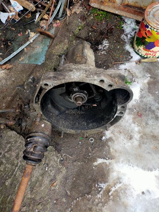 Продам коробку передач ЗАЗ Таврия 3700 гр