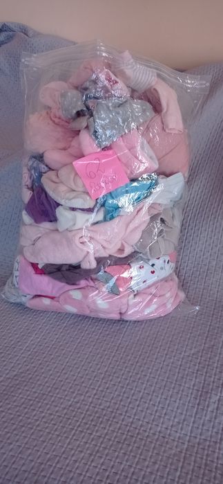 Worek ciuchów dla dziewczynki 62