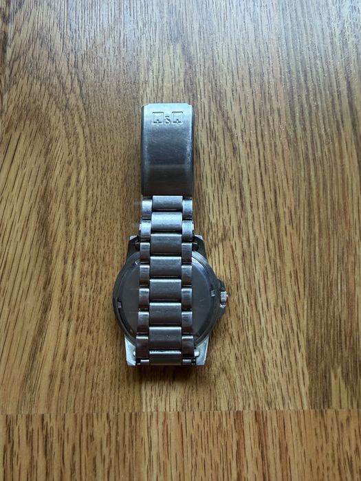 Годинник Q&Q S20A-001VY.