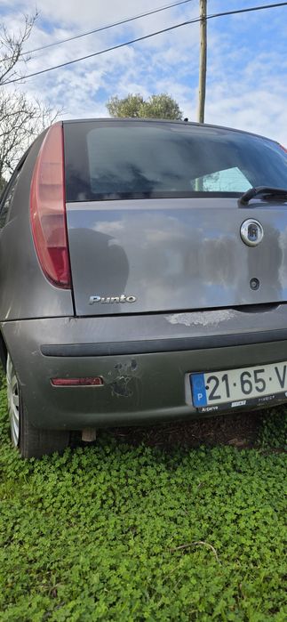Fiat Punto 2003  Completo /  Peças64846533522306123