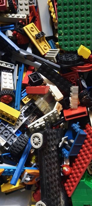 Peças LEGO , 2 caixas.