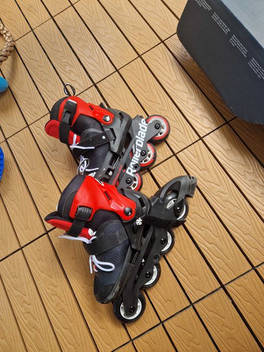 rolki Rollerblade Microblade + ochraniacze Roces