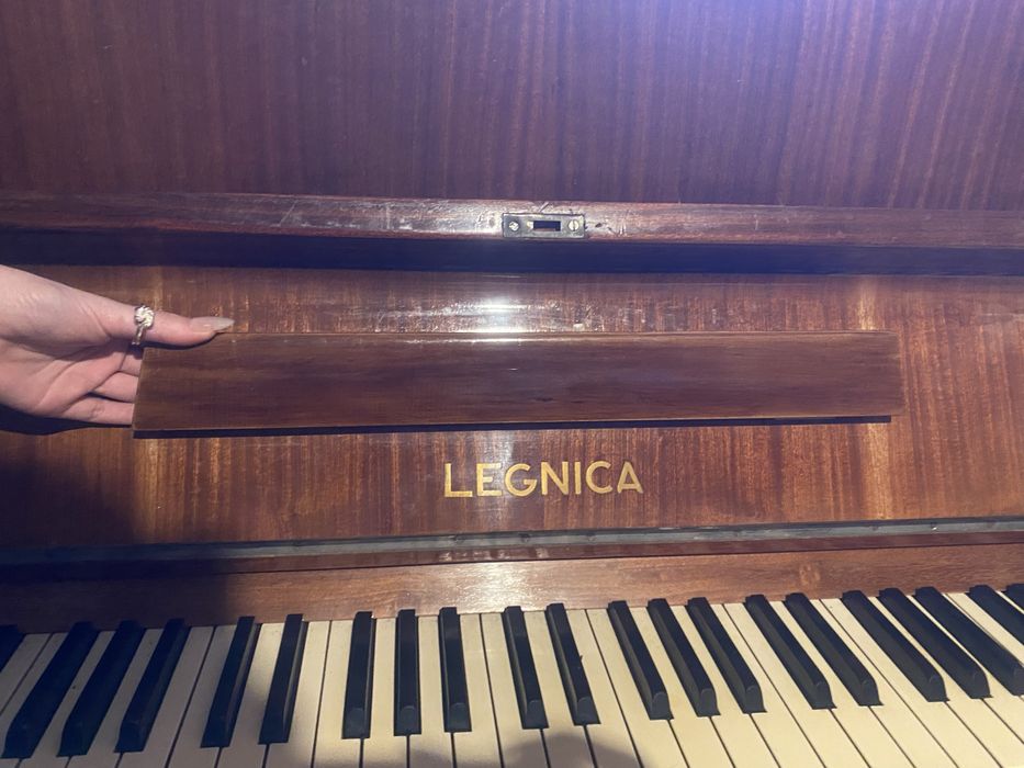 Pianino Legnica lata 60