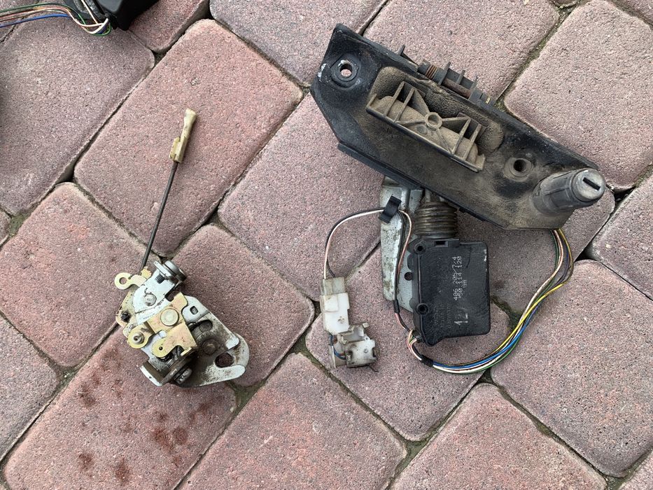 Ручка відкривання закривання дверна віто vito w638 mercedes