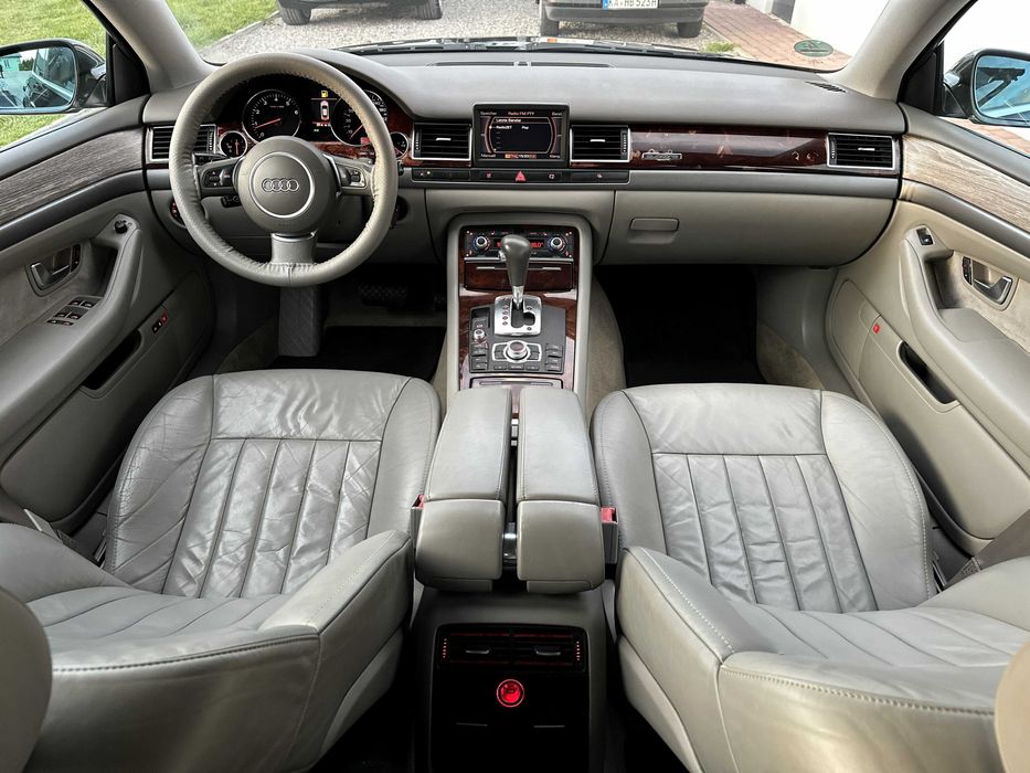 AUDI A8 D3 3.7 V8 280PS QUATTRO Bi-Xenon PDC Skóra Navi 18" ZADBANA !