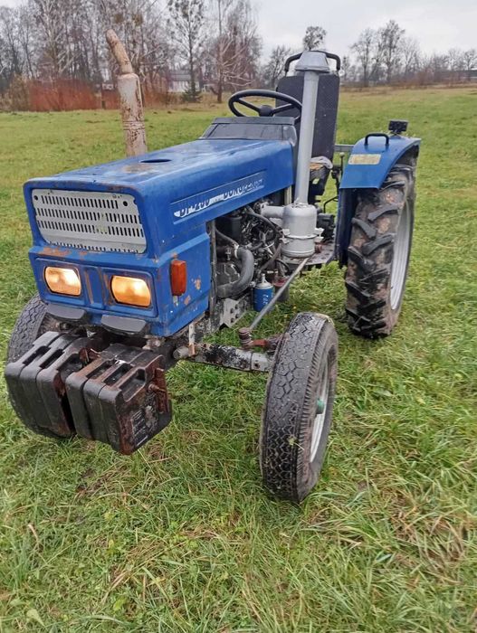 Продам трактор DF-250/254