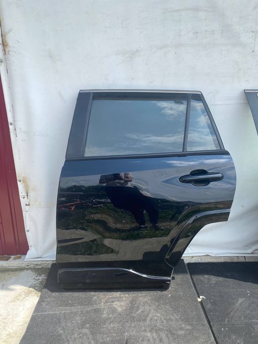 Двері задні ліві Toyota Rav4 2019-2024