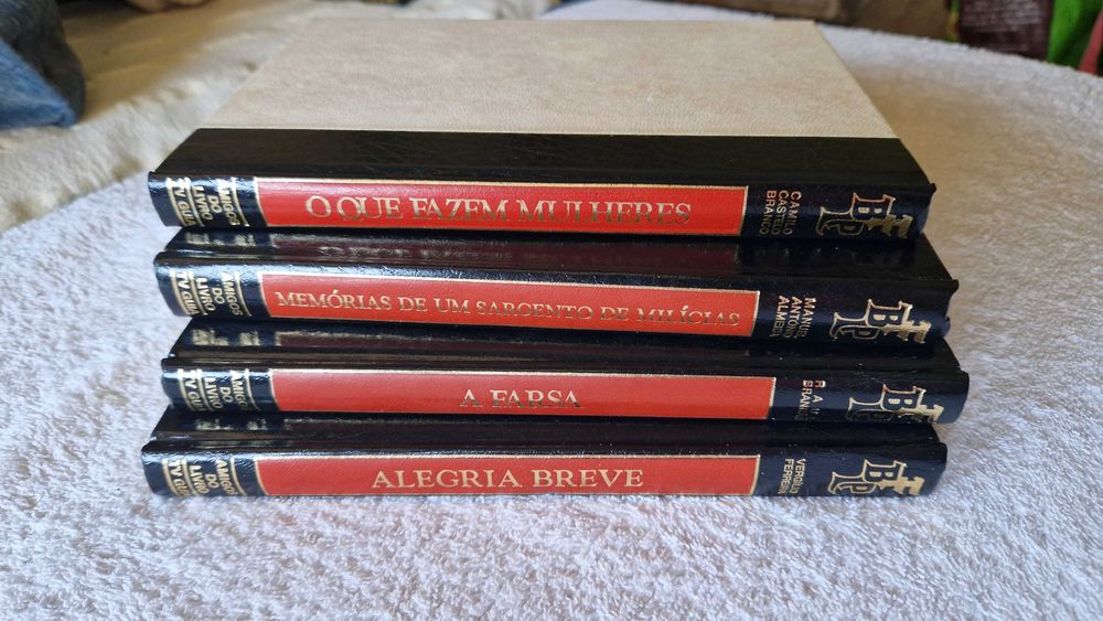 Conjunto 3 livros clássicos Literatura Portuguesa