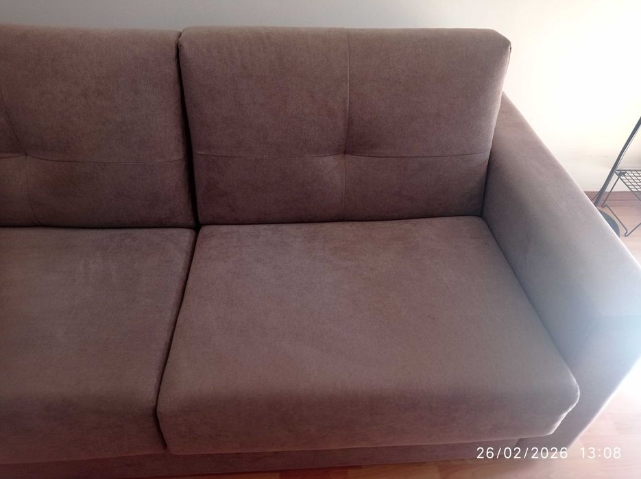 Sofá cama Italiana Ferrara, com 3 lugares, tecido Egypto 8, Semi novo.