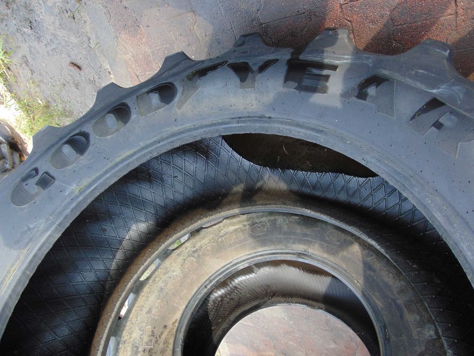 Opona 620/70- 42