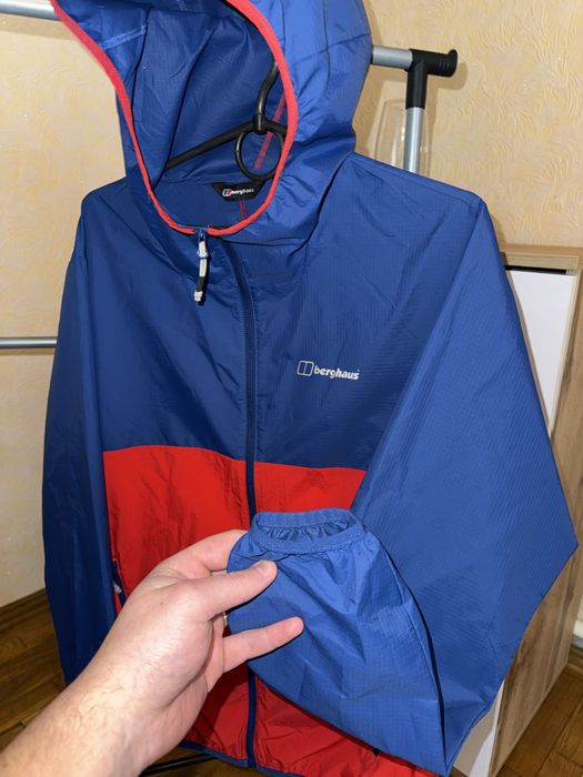 Нейлонова вітровка куртка кофта Berghaus The North Face