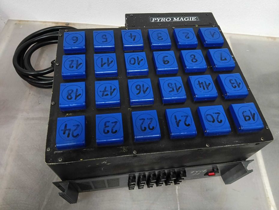 Pirotecnia sistema controle PYRO MAGIE TGL 24