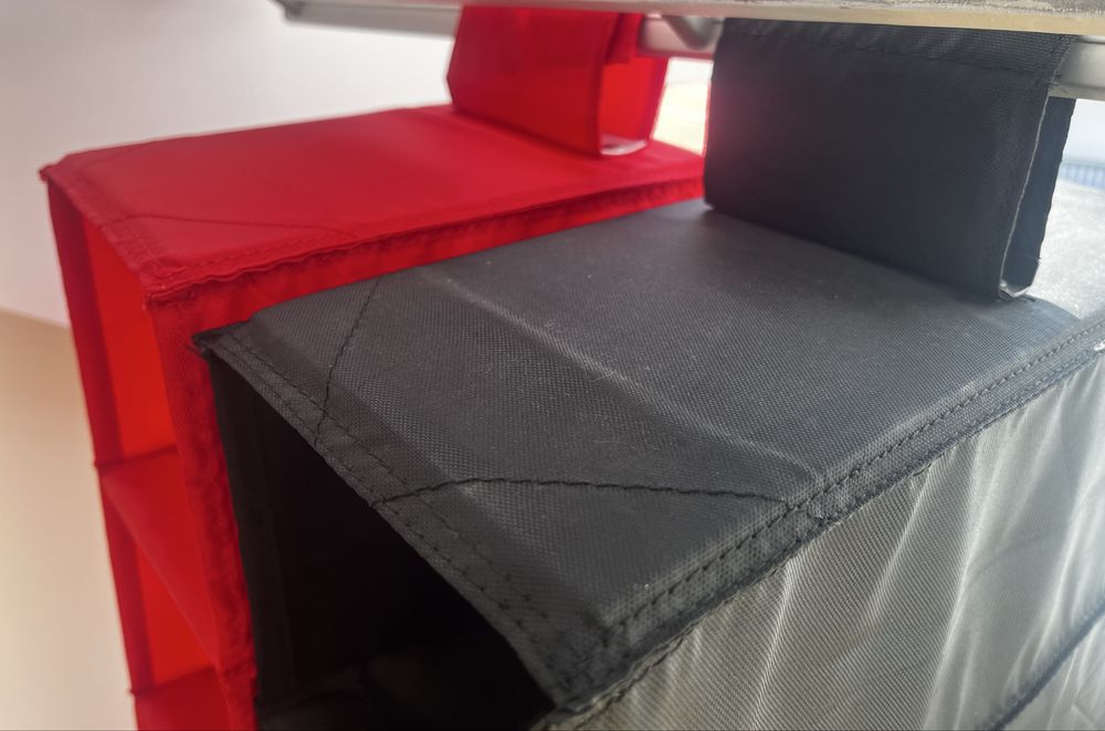 IKEA Roupeiro Sapateira Suspenso com Divisórias para Arrumação