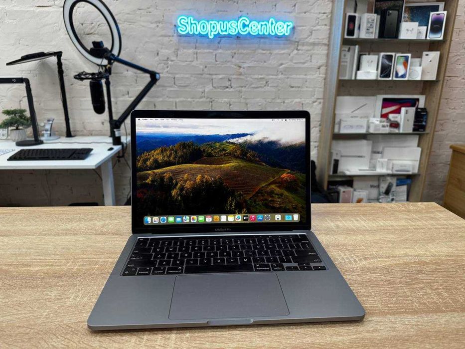 Ноутбук Apple MacBook Pro 13 M1 256ssd Як Новий