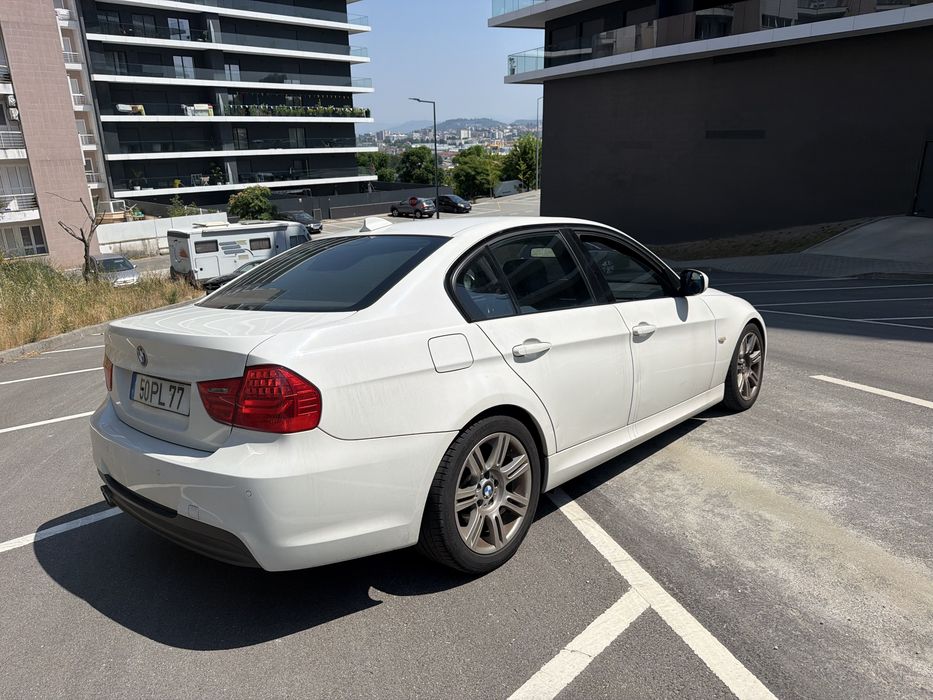 BMW 320 — fotografia 5