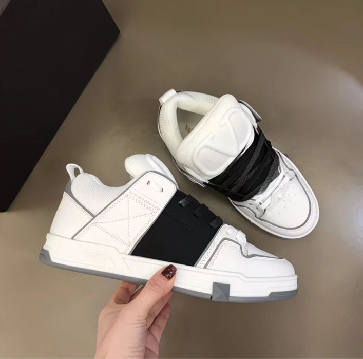 кросівки Valentino Garavani Open Skate