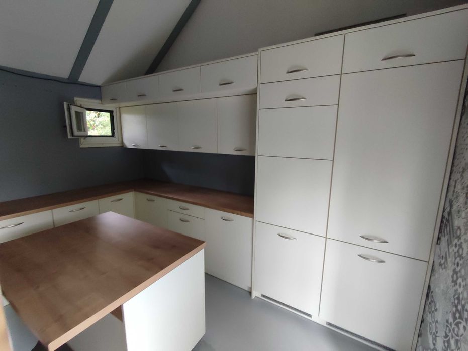 Wyspa kuchenna na kółkach