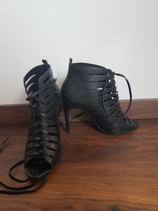 Sandały sznurowane skórzane ZARA r. 37