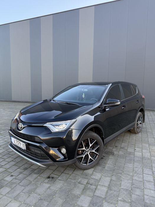 Тойота рав 4  дизель автомат