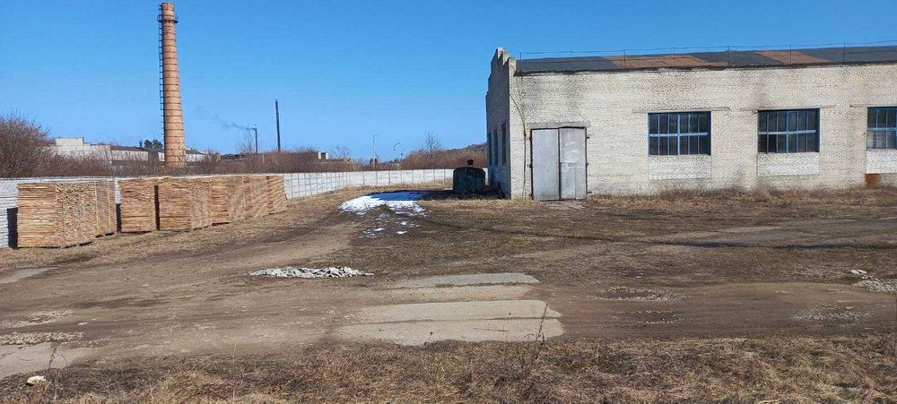 Продаж виробничо-складських приміщеннь. Лісоцех. м.Добромиль.