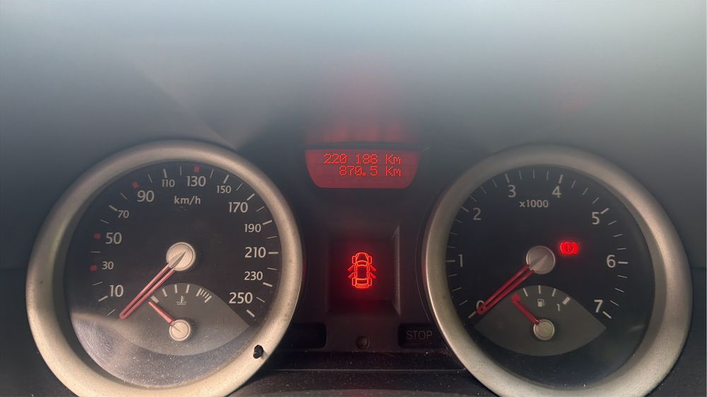 Carro Renault Megane 2004