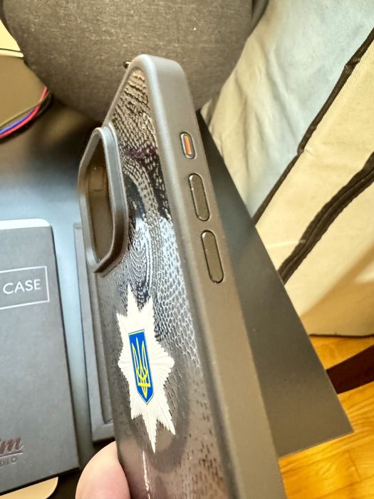Продам чохол (Custom) на Iphone 15 Pro Max