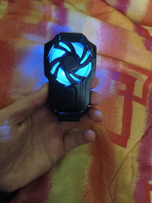 Продам ігровий кулер для телефону