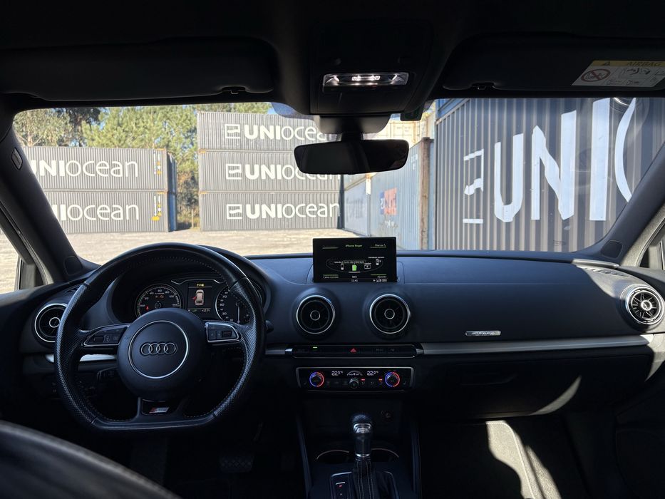 Audi A3 e-tron Sportback  Sline Plug-in