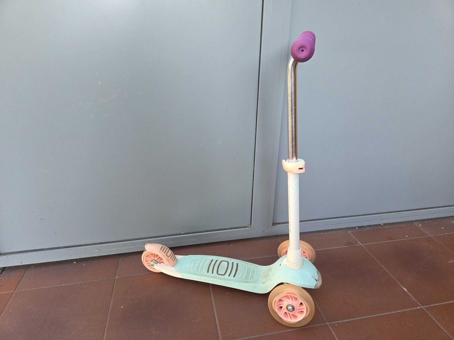 Hulajnoga dla dzieci OXELO B1 500, świecące kółka