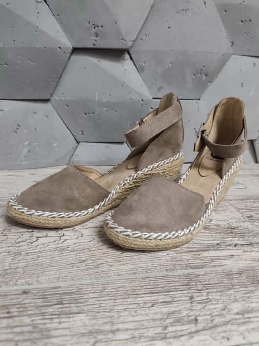 Nowe espadryle Rozm 39 nude