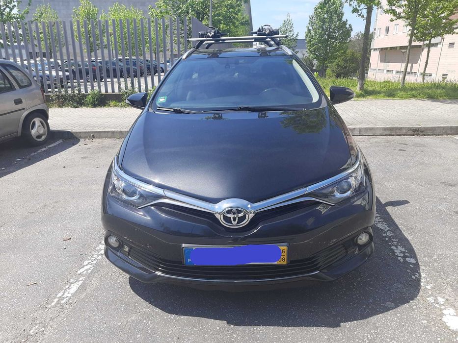 Vende-se Toyota Auris sempre muito bem cuidado